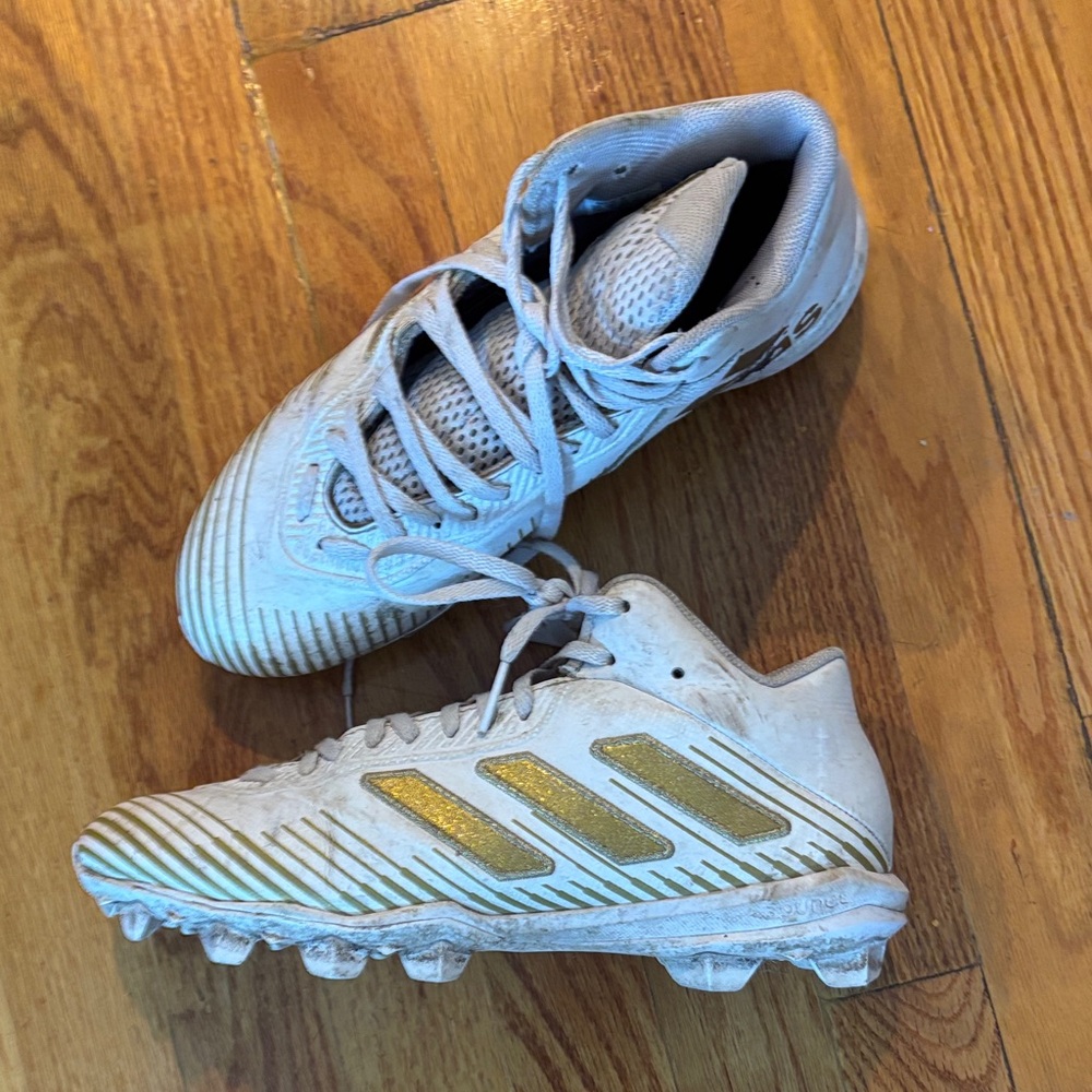 Adidas Kids Sneakers - White and Gold